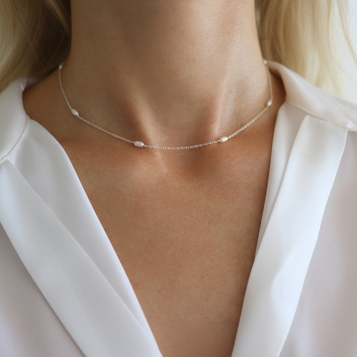 ARTEMIS | Stříbrný minimalistický náhrdelník s perlami