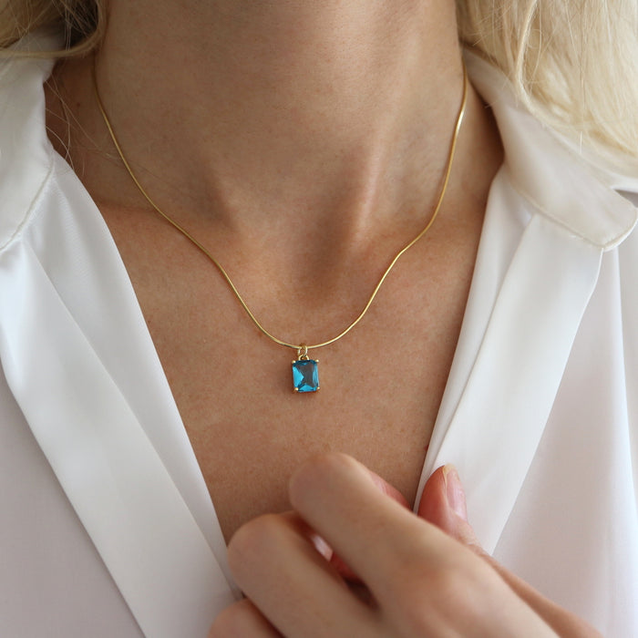 LUMIÉRE | Náhrdelník se zirkonem Sea blue