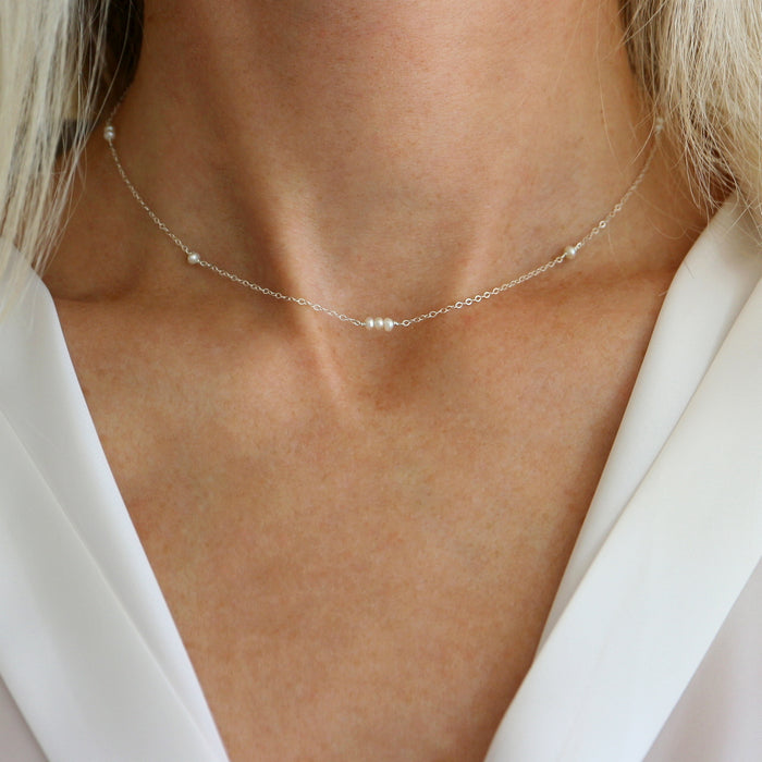 AURA | Stříbrný minimalistický řetízek s perličkami