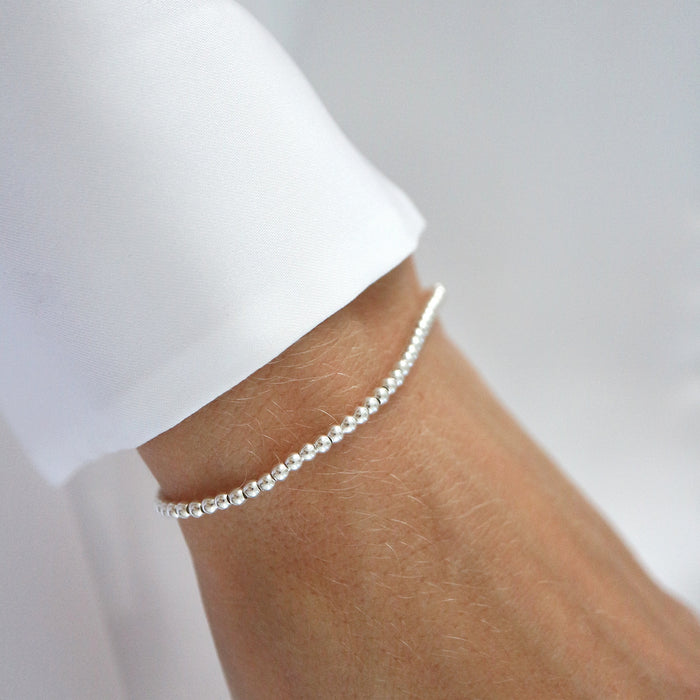 Stříbrný minimalistický náramek z korálků (2,5 mm)