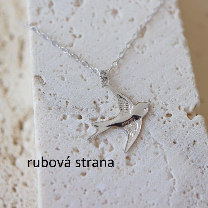 AURELIA | Stříbrný náhrdelník s vlaštovkou