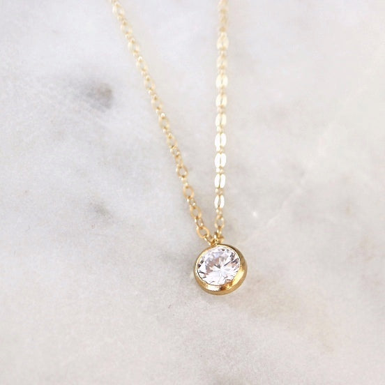 Náhrdelník se zirkonem